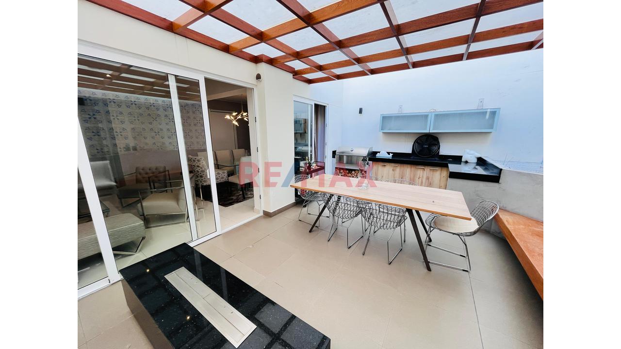 Tríplex En Venta En San Isidro - 203M2 Ao - 3 Estacionamiento Y Deposito — foto 12
