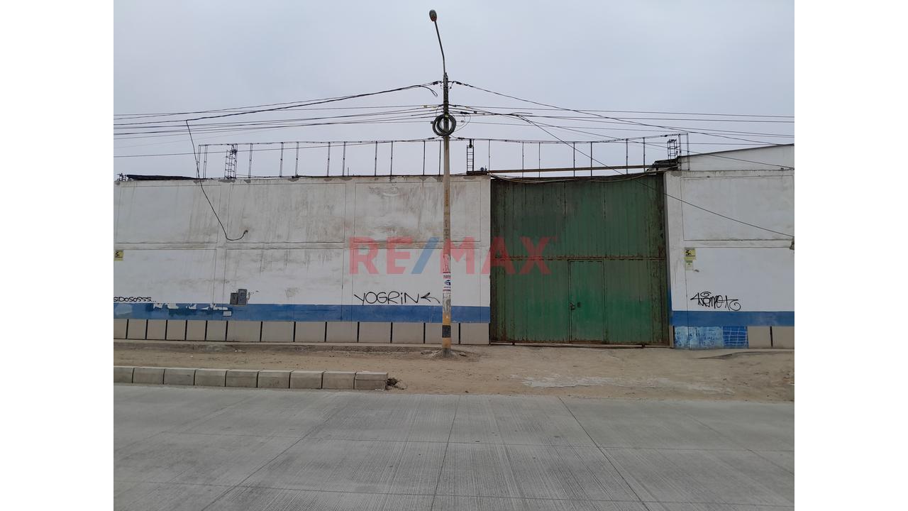 Se Vende Local Industrial En Avenida Huanchaco. - 2