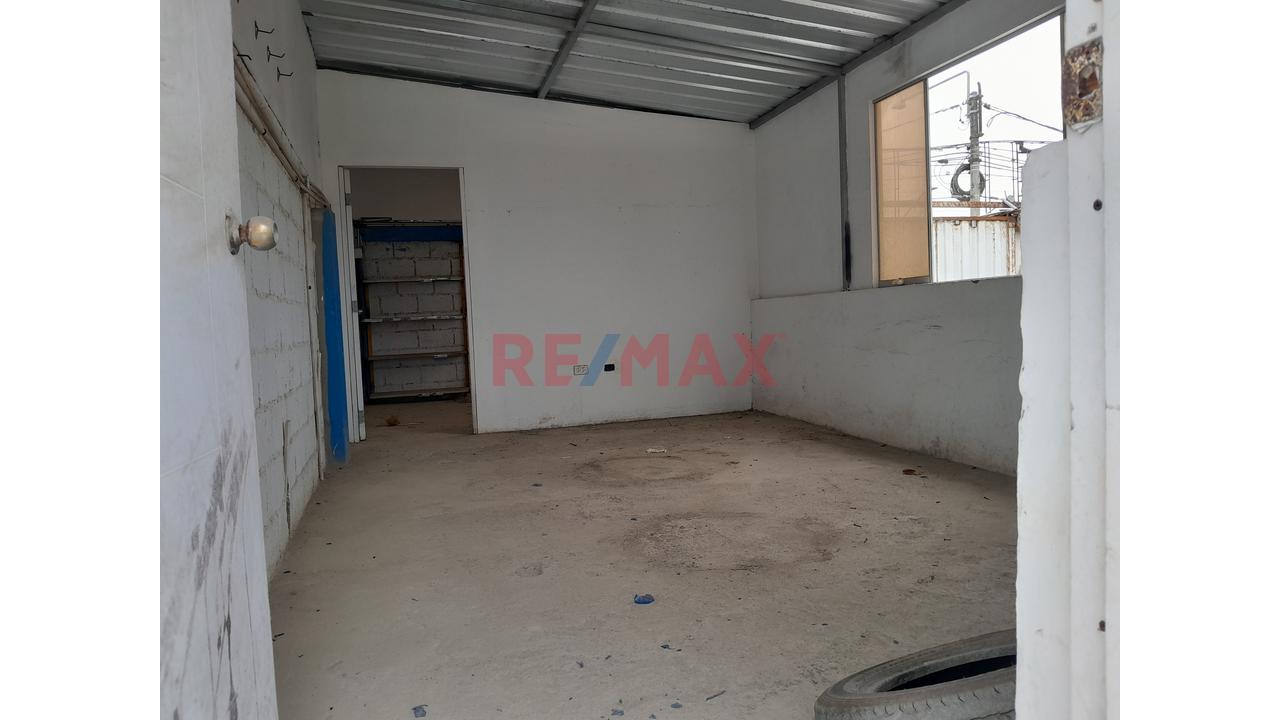 Se Vende Local Industrial En Avenida Huanchaco. - 3