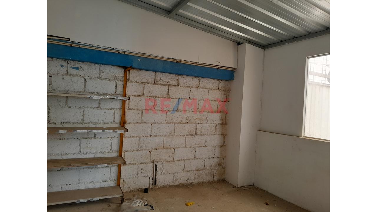 Se Vende Local Industrial En Avenida Huanchaco. - 4