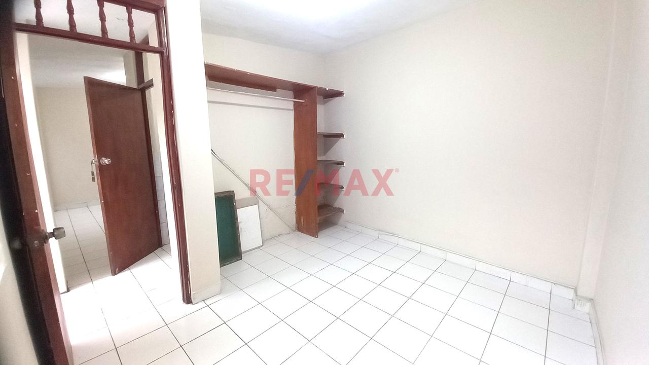 Departamento En Alquiler – En Urbanizacion Miraflores — foto 13