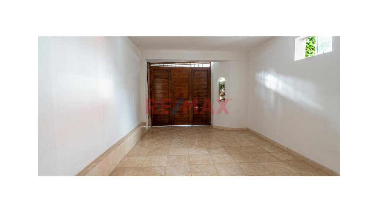 ✨ ¡Gran Oportunidad¡ Local Comercial En Una Zona De Alto Movimiento ✨ - 3