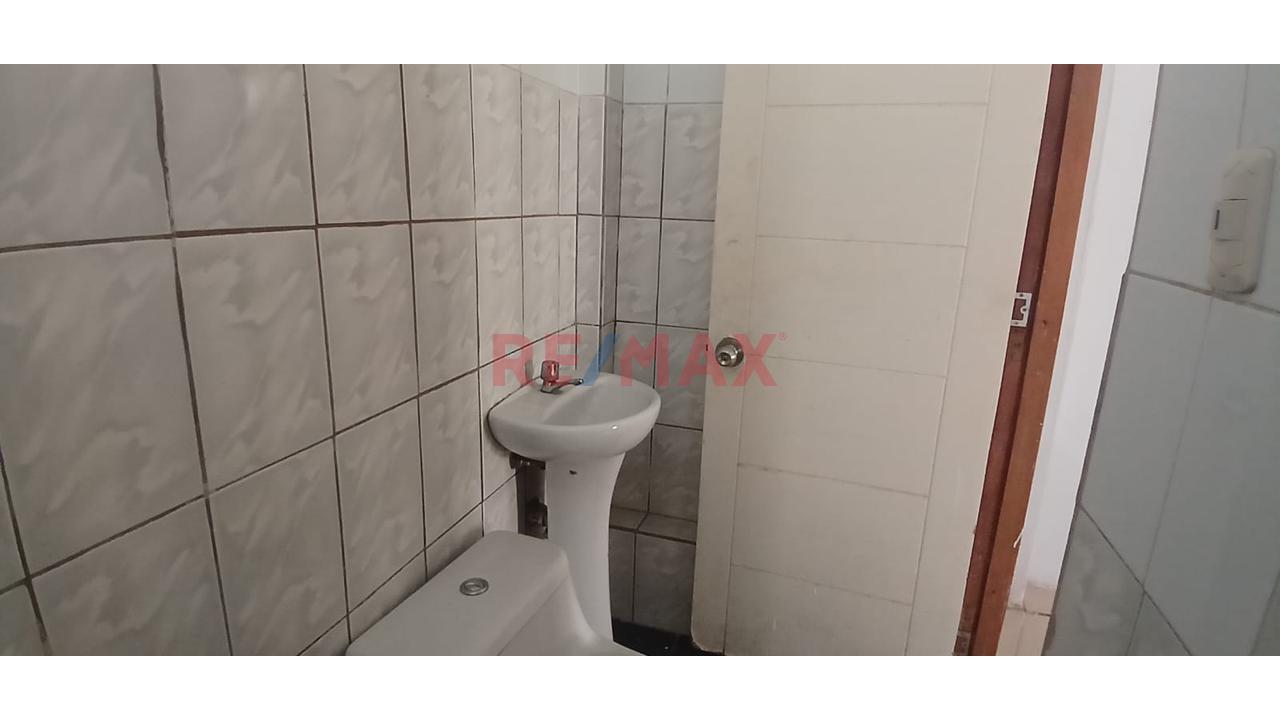 ✨ ¡Gran Oportunidad¡ Local Comercial En Una Zona De Alto Movimiento ✨ - 4