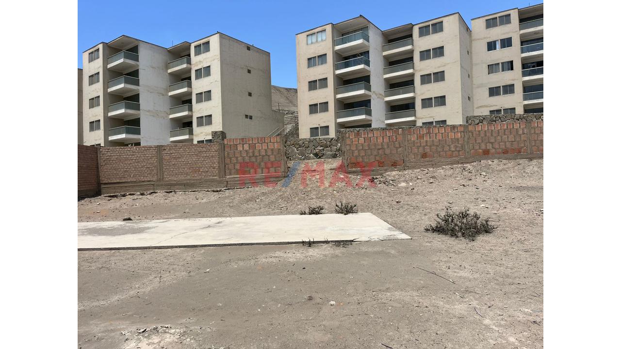 Venta De Amplio Terreno De  2,520 M2 Para Inversion - 8