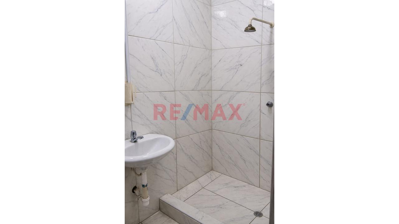 Venta De Local Comercial En Pueblo Libre - 6