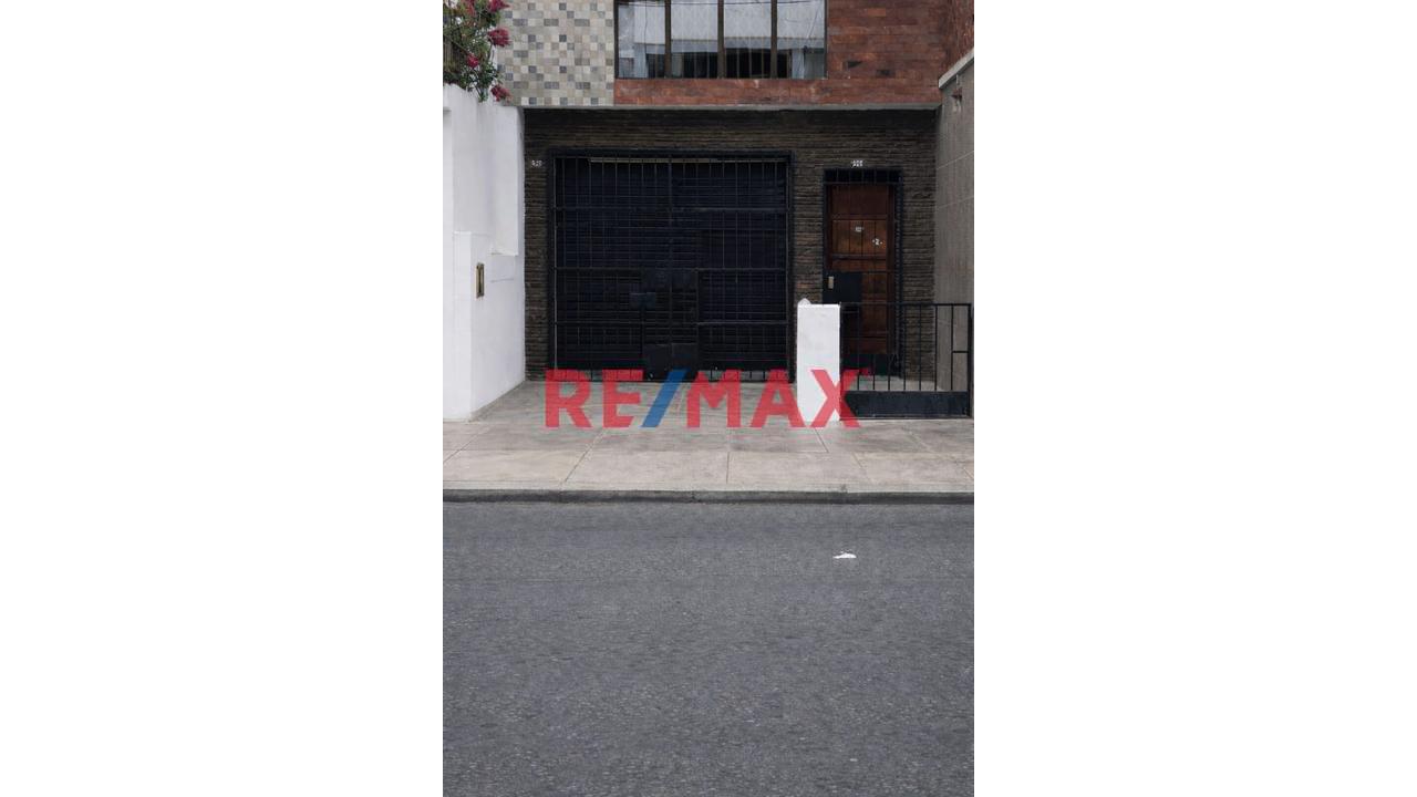 Venta De Local Comercial En Pueblo Libre - 1