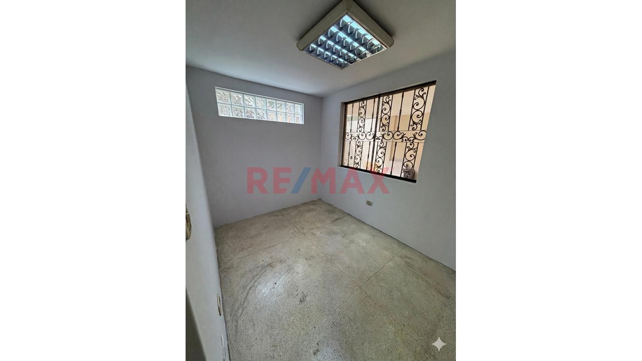Casa Familiar En Venta En Mayorazgo 4Ta Etapa | 5 Dormitorios, Jardín Cochera Y Excelente Ubicación - 16