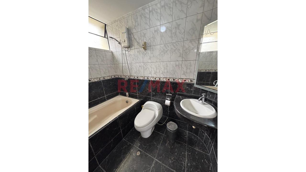 Casa Familiar En Venta En Mayorazgo 4Ta Etapa | 5 Dormitorios, Jardín Cochera Y Excelente Ubicación - 13