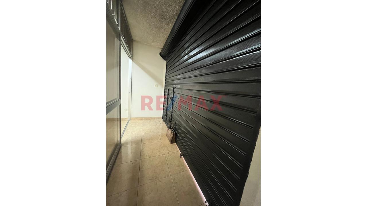 Alquiler De Local Comercial En Surco – Ubicación Estratégica - 6