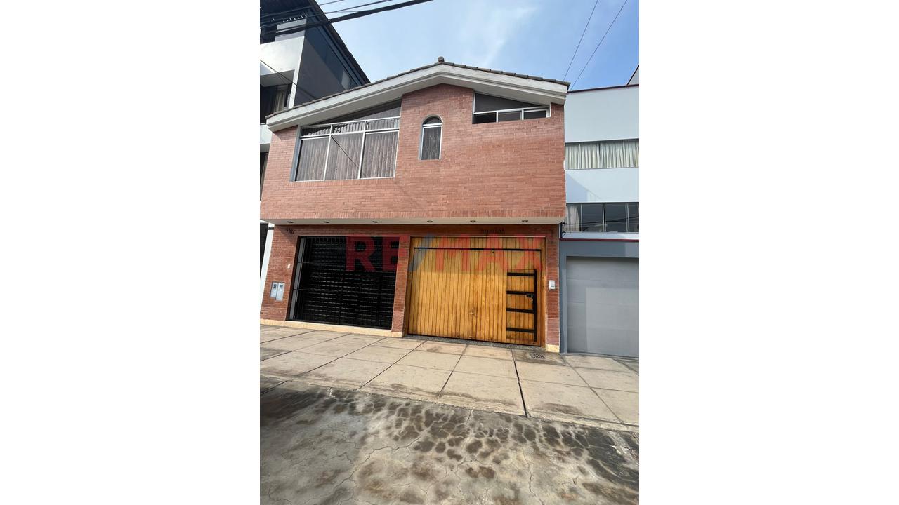 Alquiler De Local Comercial En Surco – Ubicación Estratégica - 1