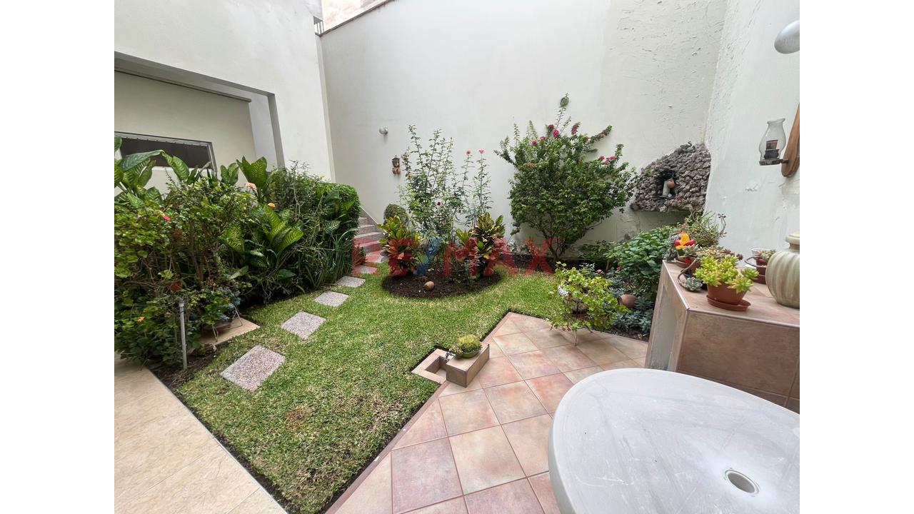 Alquiler De Local Comercial En Surco – Ubicación Estratégica - 16