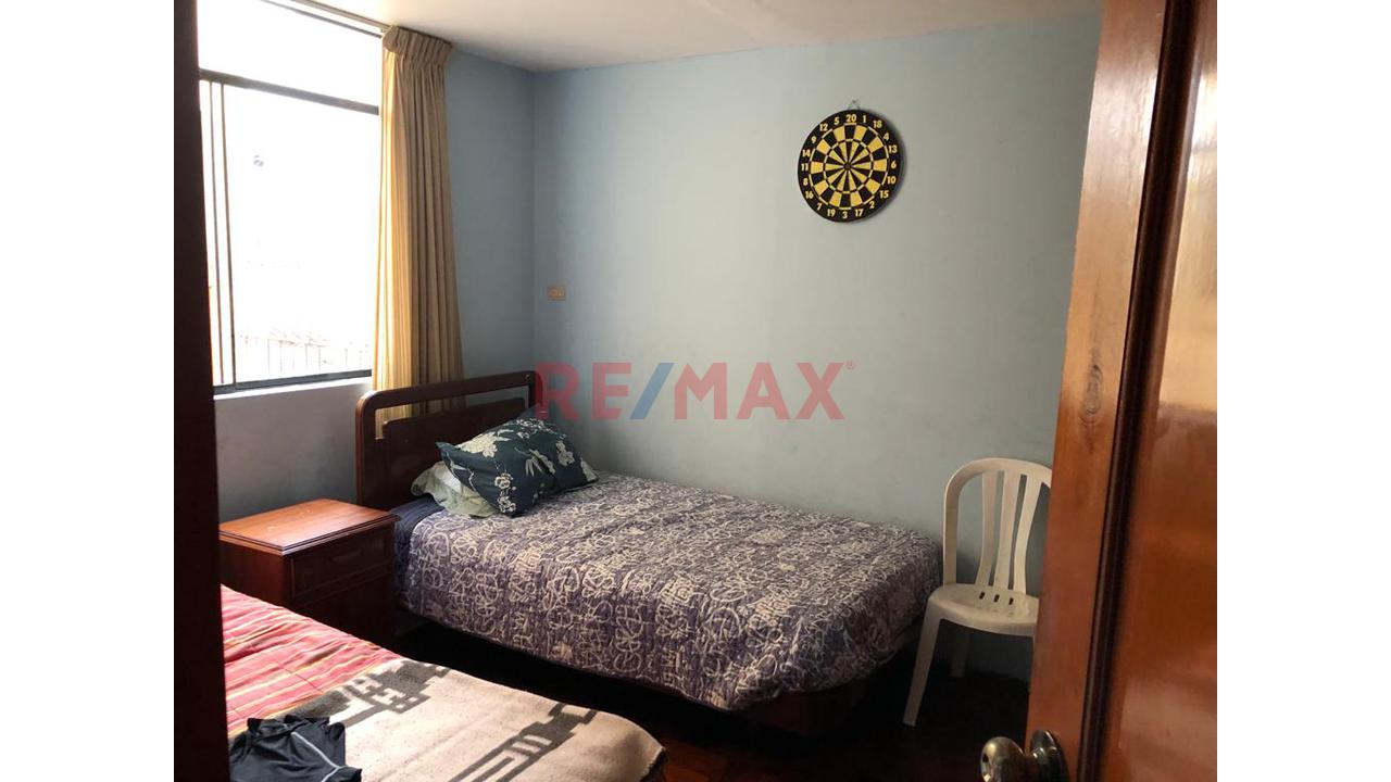 Venta Dpto 2Do Piso Vista Exterior De Area 167.40 M2 Cerca A Parque En Pueblo Libre — foto 10