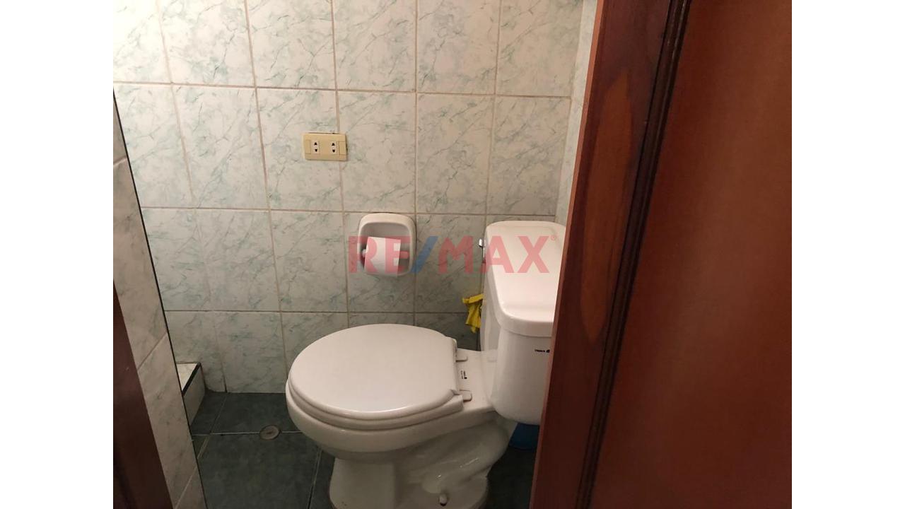 Venta Dpto 2Do Piso Vista Exterior De Area 167.40 M2 Cerca A Parque En Pueblo Libre — foto 11