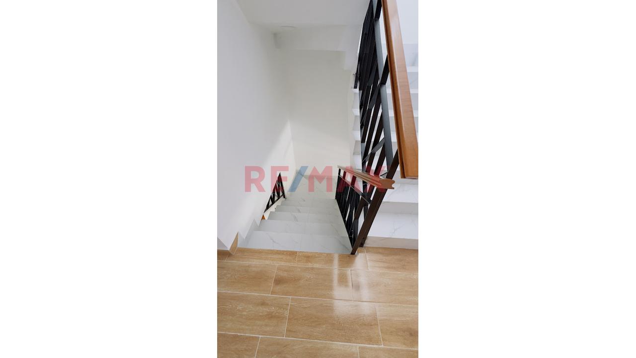 Venta De Casa (En Preventa) Urb. Los Sauces Frente A Parque Pimentel - 3