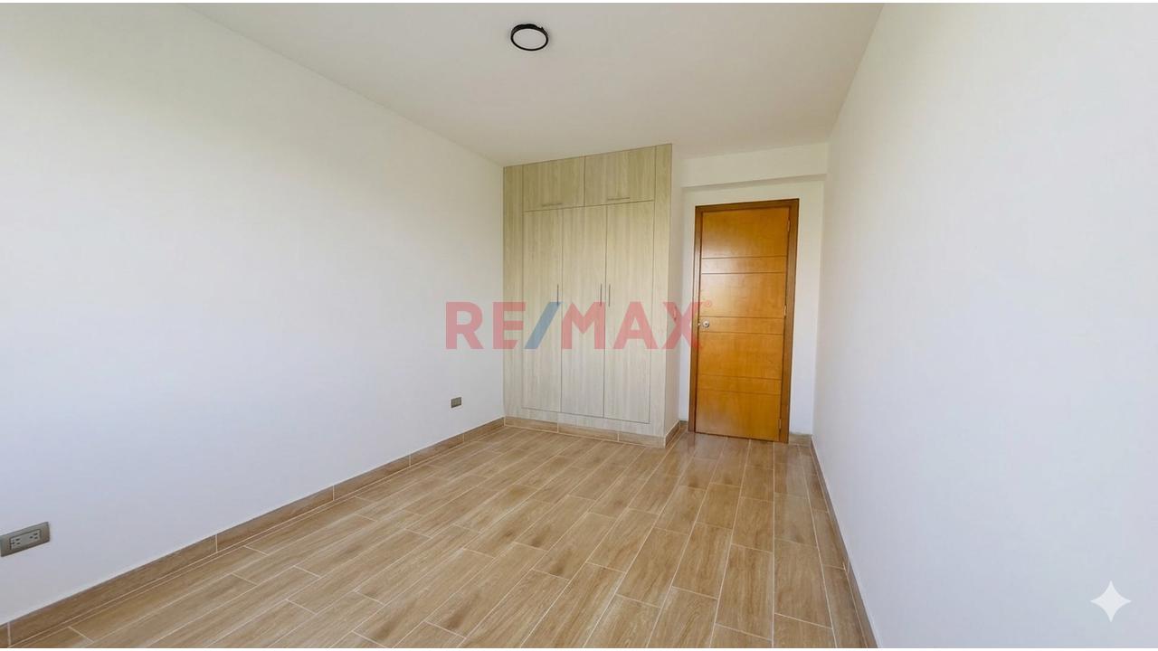 Venta De Casa (En Preventa) Urb. Los Sauces Frente A Parque Pimentel - 11