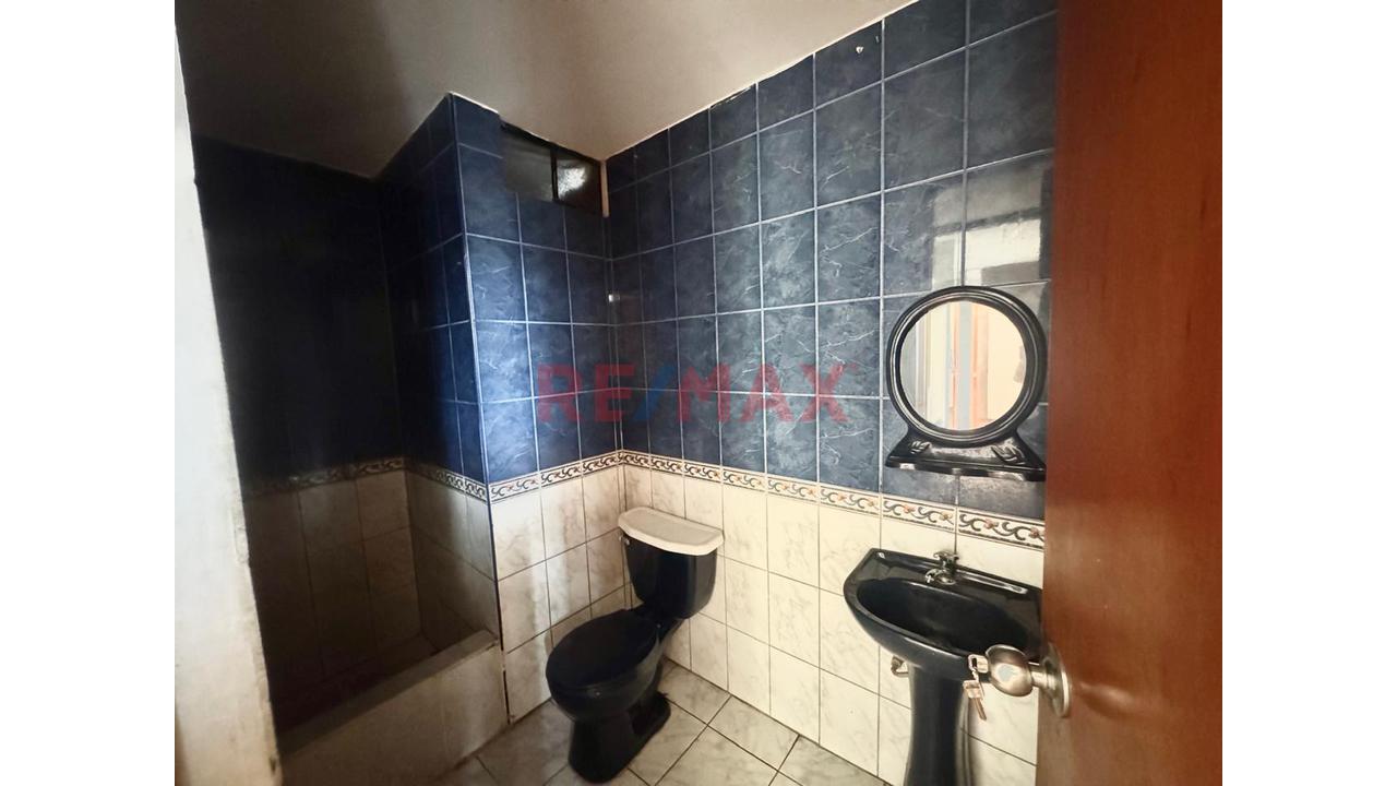 Venta De Hermoso Duplex 2Do Piso Los Olivos — foto 3