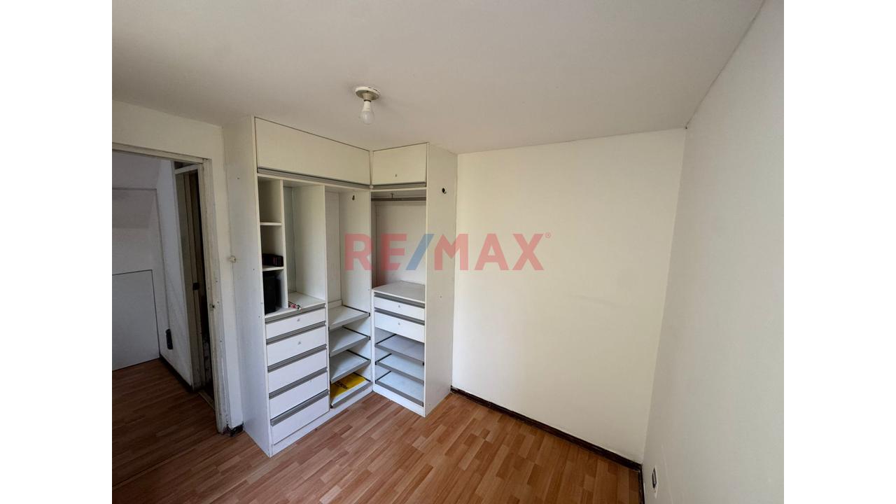 Venta De Hermoso Duplex 2Do Piso Los Olivos — foto 5