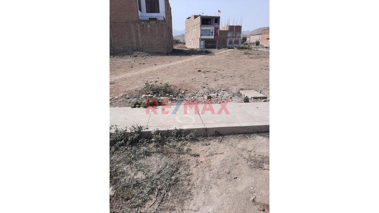 Urb Santa María Doble Oportunidad De Inversión: Dos Lotes Contiguos Con 203.5 M² En Tota — foto 7