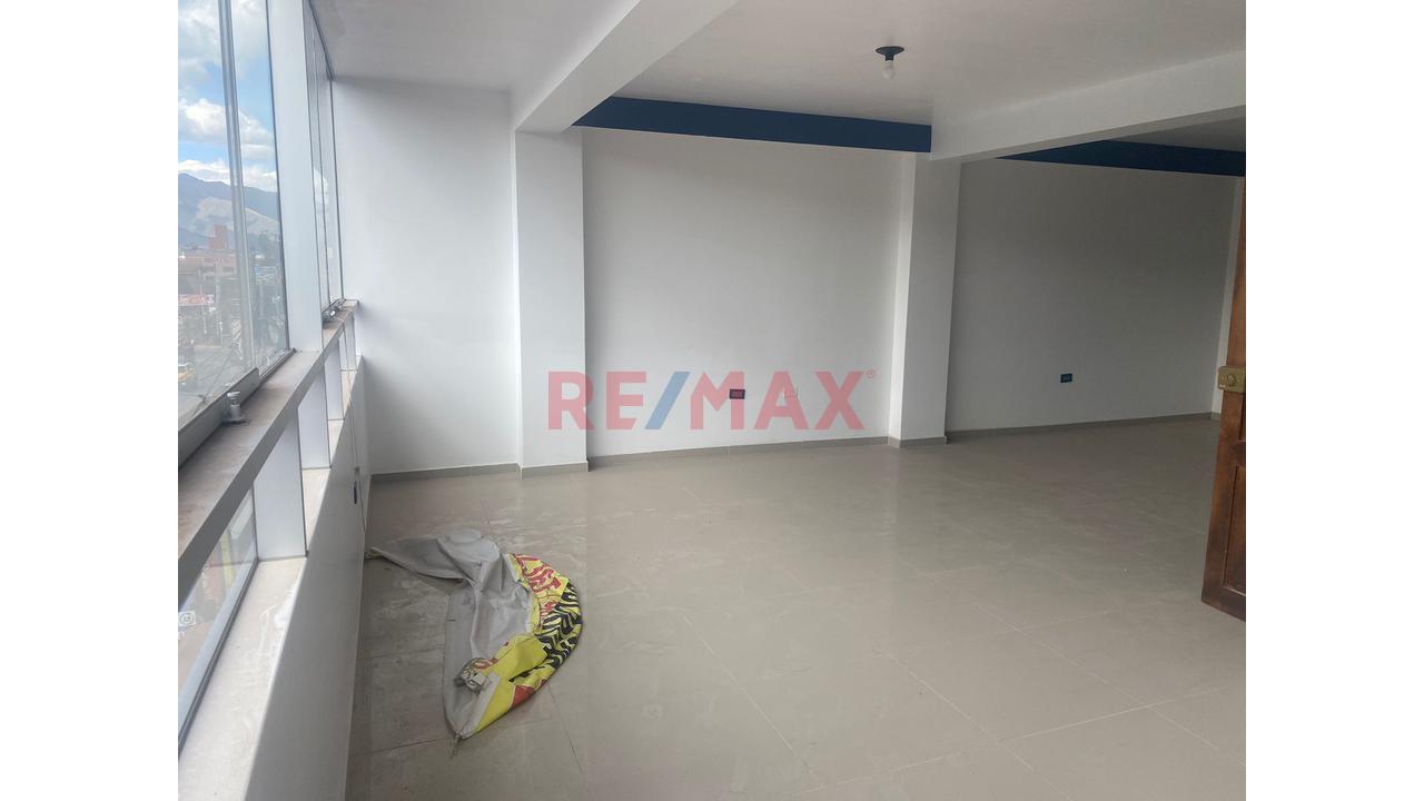 Alquiler De Oficina 54M² - Frente Al Aeropuerto - Acceso Independiente - 9