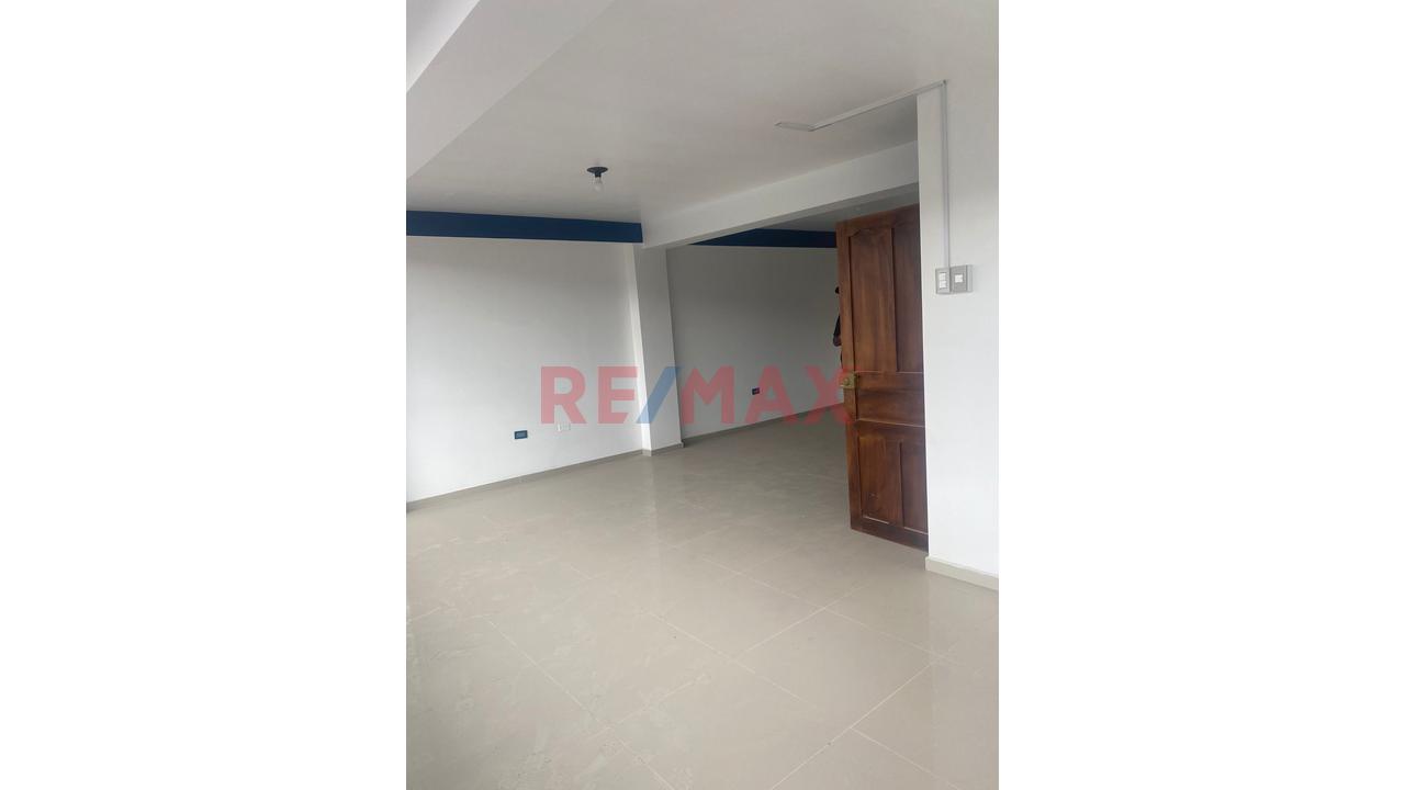Alquiler De Oficina 54M² - Frente Al Aeropuerto - Acceso Independiente - 10
