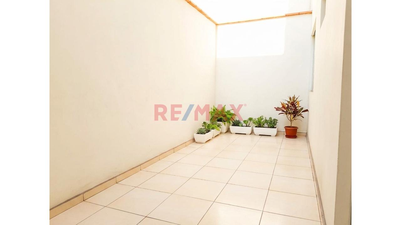 Venta - Departamento + Cochera + Depósito En Breña – Ubicación Estratégica — foto 13