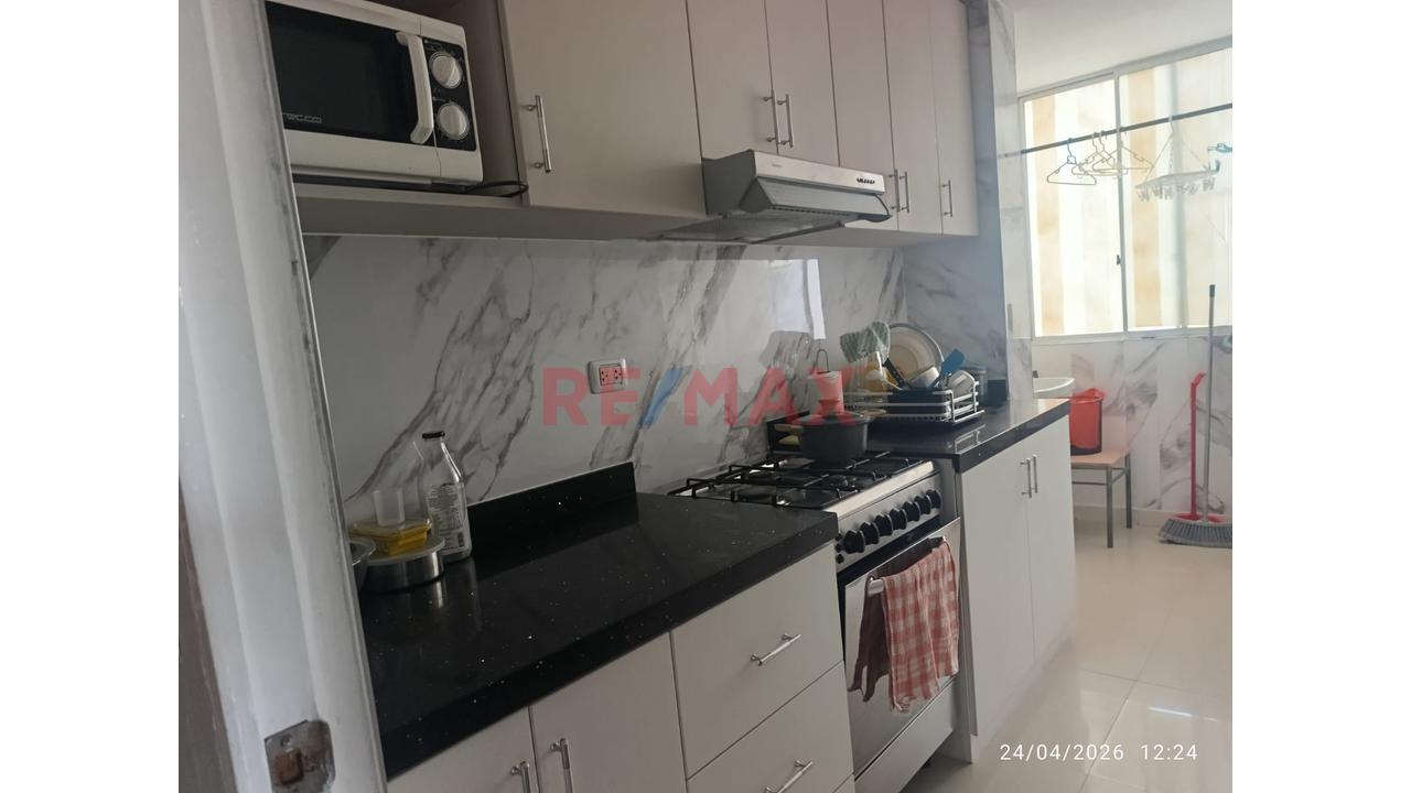 Se Alquila Departamento Amoblado Ubicado En La Urb. Los Parques De Piura — foto 7