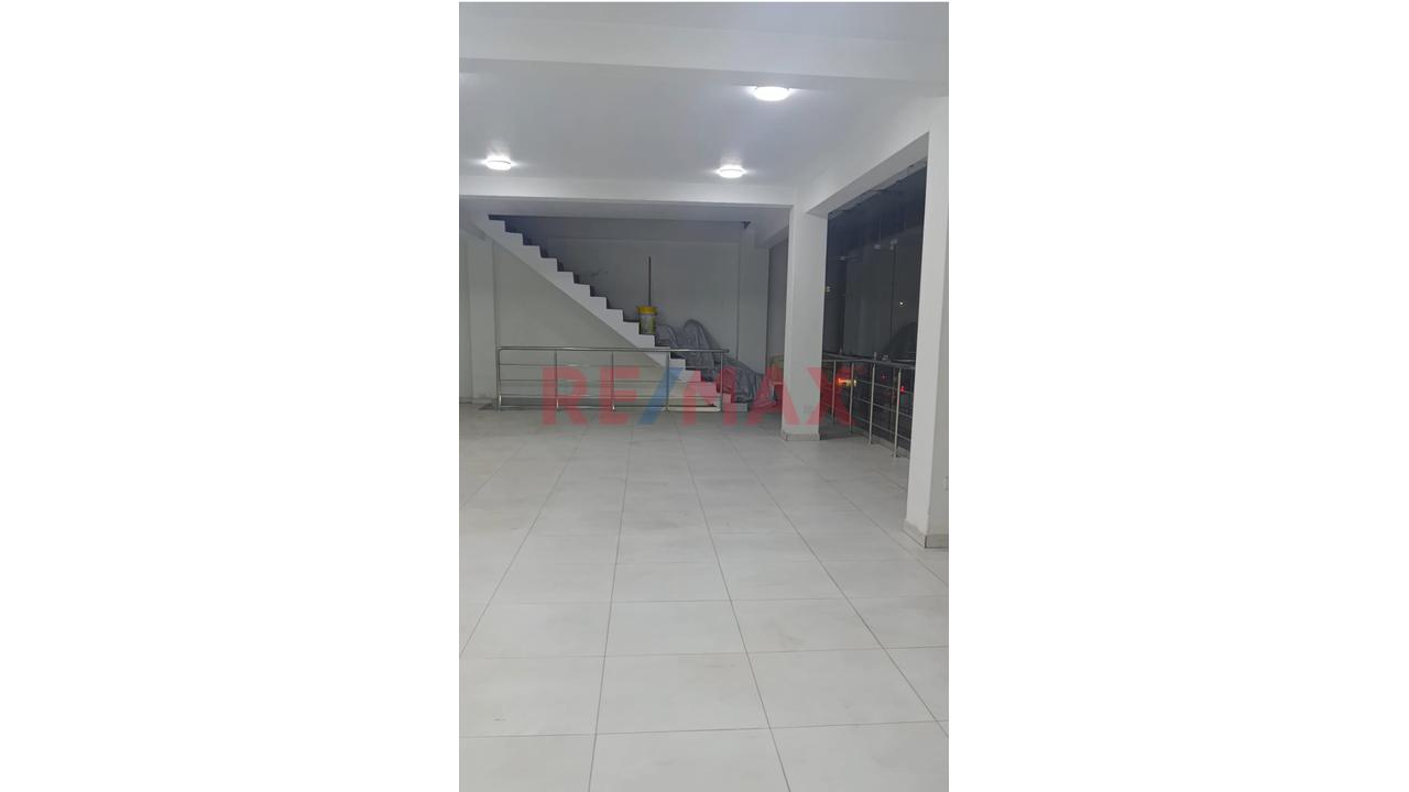 🔥Local De 150M2 En Alquiler Segundo Piso - Av. Santa Rosa C/ San Martin , Sjl  (Frente A Grifo) — foto 5