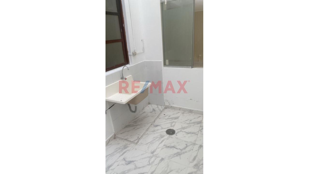 Se Alquila Hermoso Y Amplio Departamento De 3 Dormitorios — foto 8
