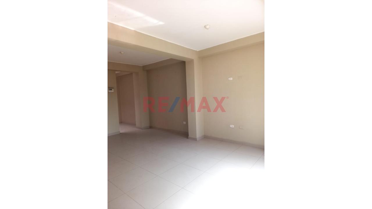 Ocacion Venta De Hermosa Casa En El Distrito De San Juan De Miraflores — foto 9