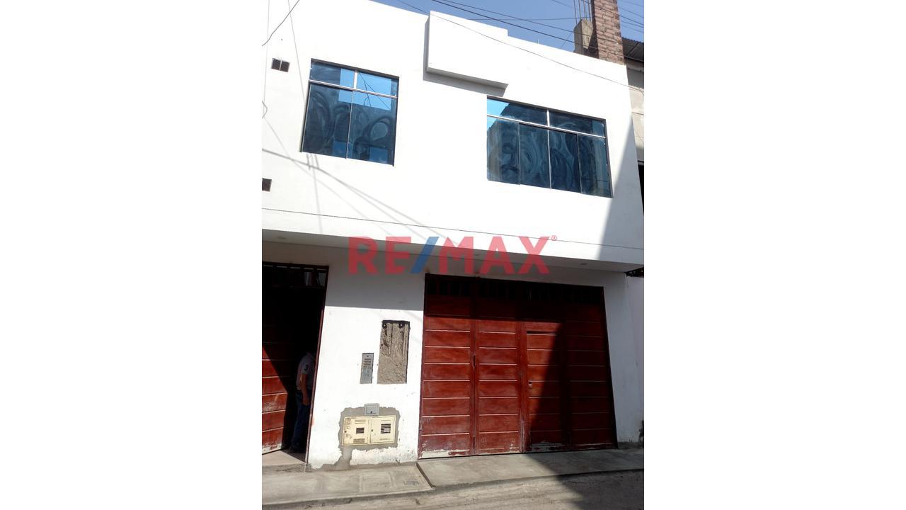 Ocacion Venta De Hermosa Casa En El Distrito De San Juan De Miraflores
