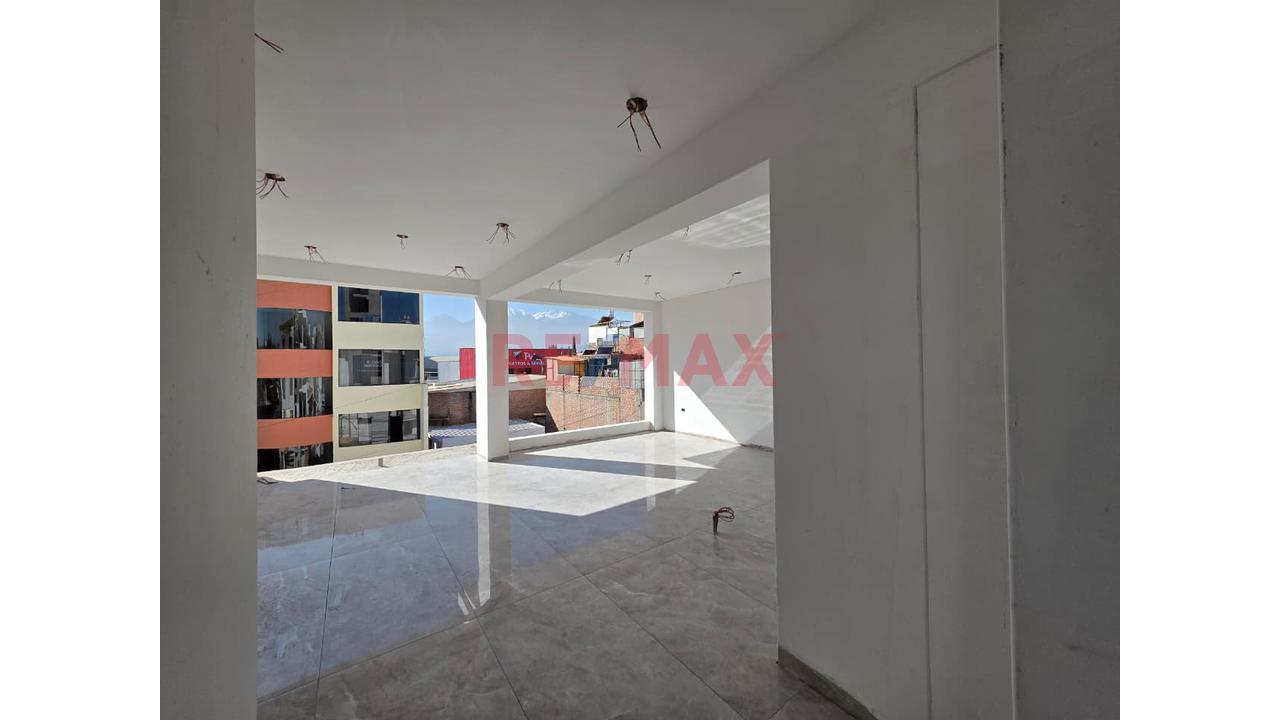 Pre-Venta Departamento Piso 1 – 2 Habitaciones + 1 Cochera + 1Depósito - Residencial Fortezza - Jlbyr — foto 9