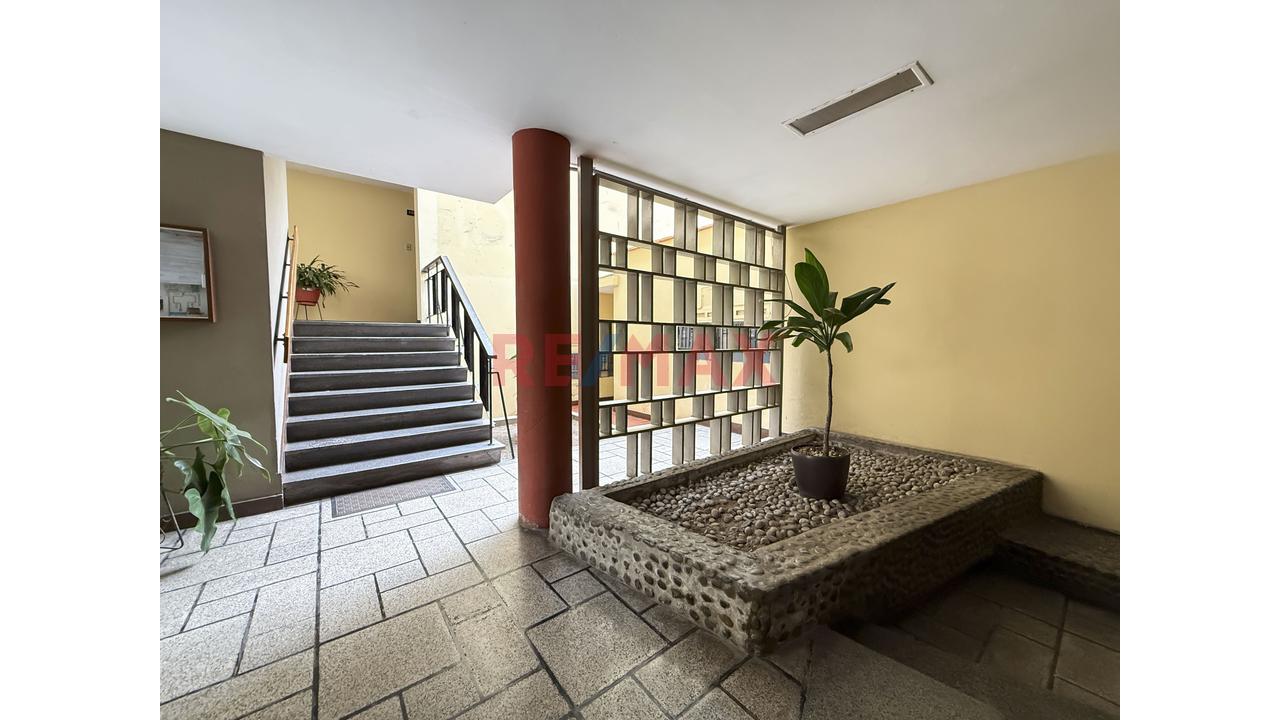 106 M² Frente Al Parque Castilla | Espacios Que Ya No Encontrarás En Proyectos Nuevos — foto 2