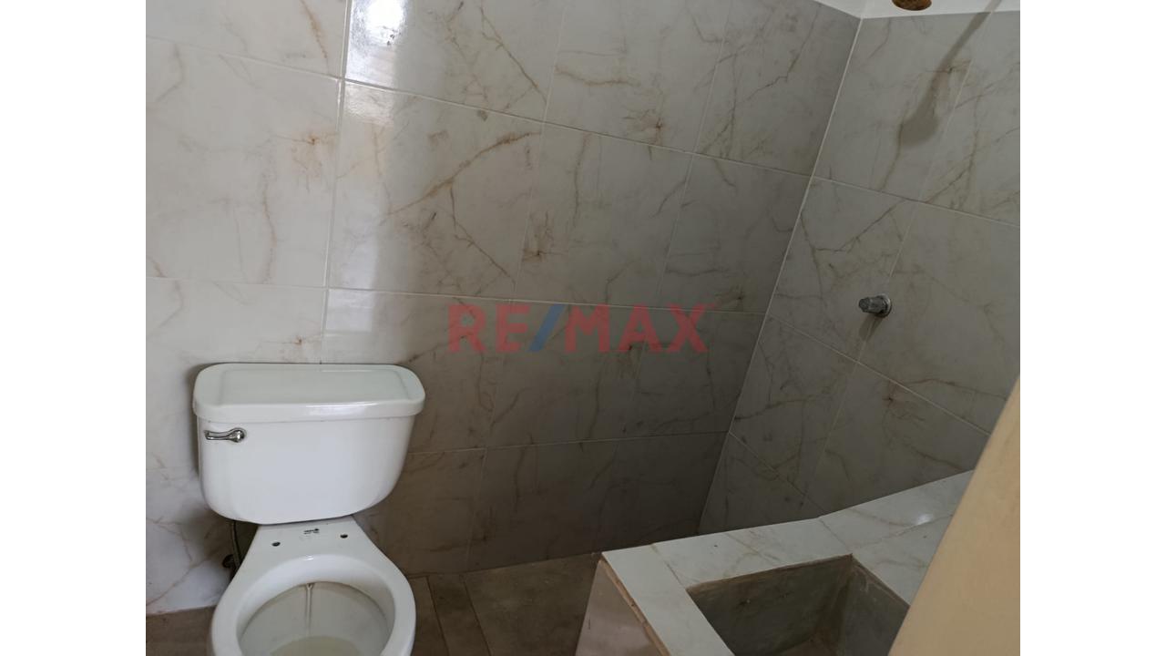 Venta De Casa Con Alto Potencial De Inversión En Ubicación Estratégica En Huaycan — foto 9