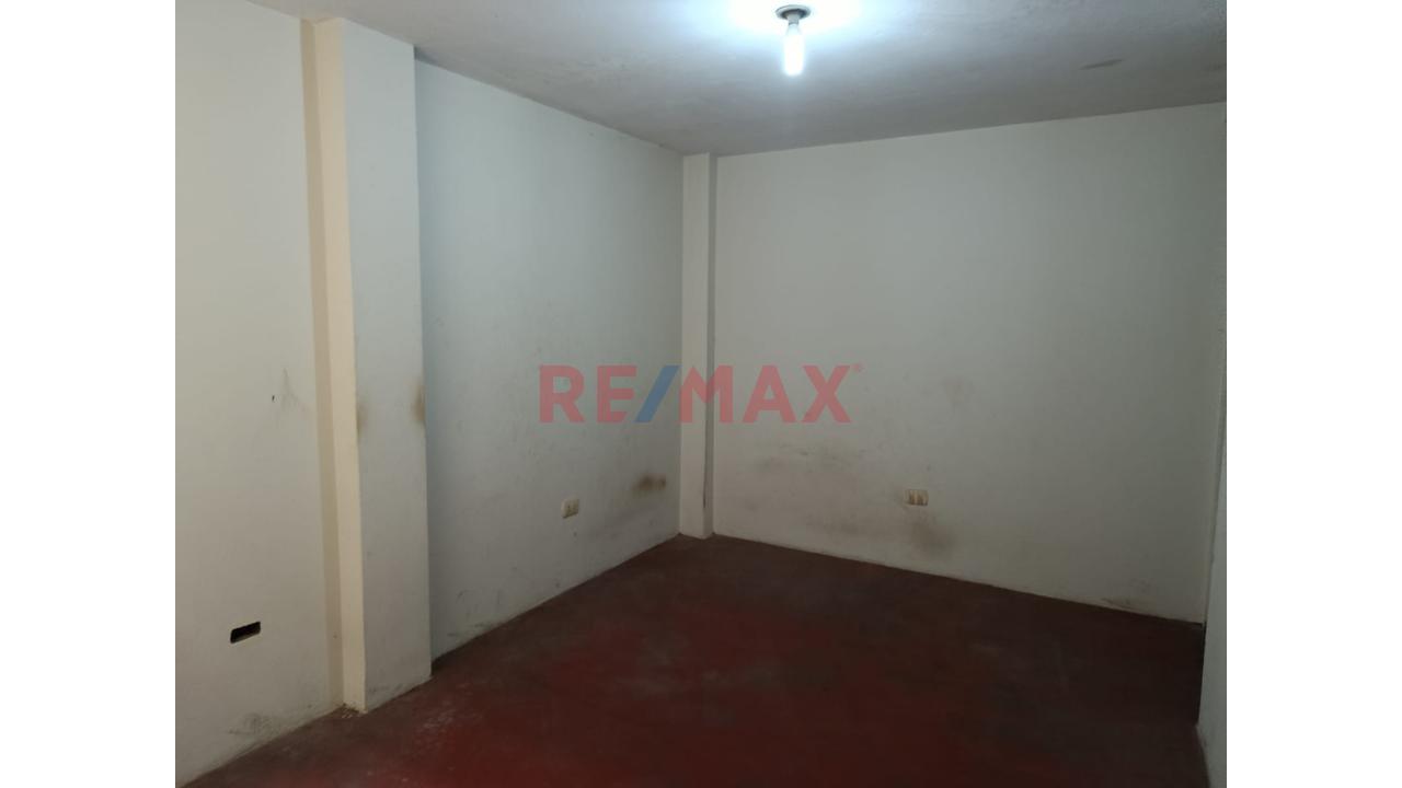 Venta De Casa Con Alto Potencial De Inversión En Ubicación Estratégica En Huaycan — foto 10