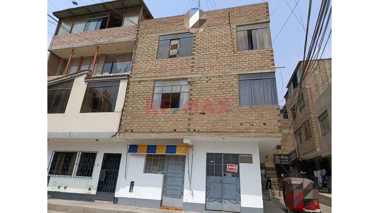 Venta De Casa Con Alto Potencial De Inversión En Ubicación Estratégica En Huaycan — foto 2