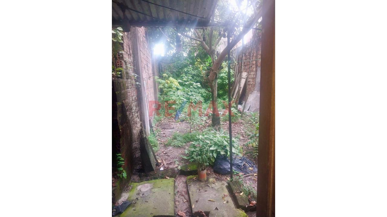 Casa De 2 Pisos En Venta En El Centro De Iquitos | 255 M² | Negocio Puerta A Calle | Excelente Ubicación - 9