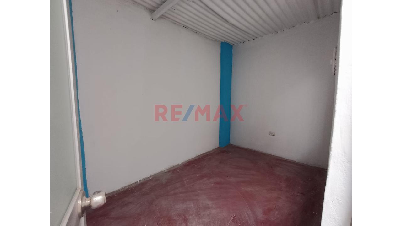 Casa En Venta En Ventanilla 2 Pisos 3 Dormitorios Cerca A Avenidas Principales — foto 9
