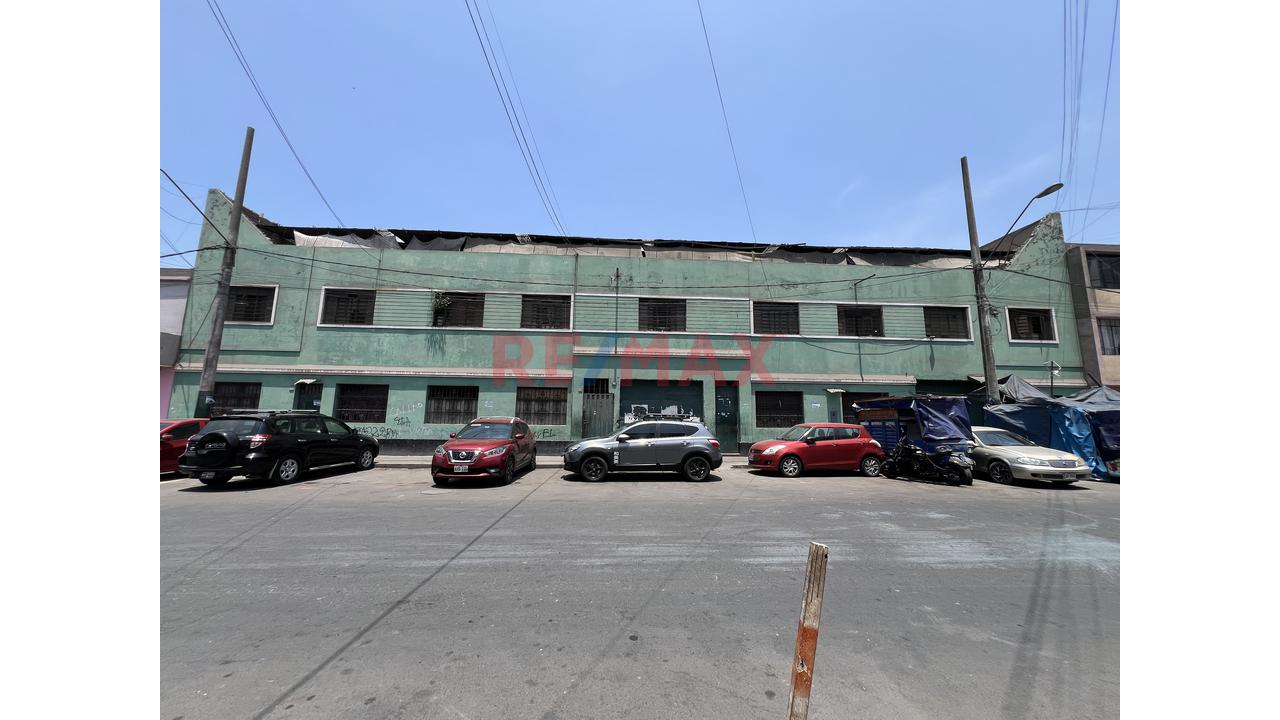 Vendo Terreno Comercial En El Corazón De La Victoria 🔥 - 2