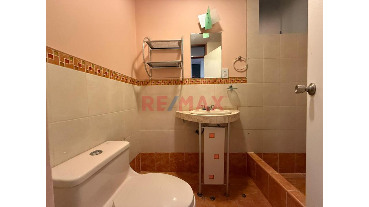Departamento En Venta Frente A Parque Piedra Santa - 9