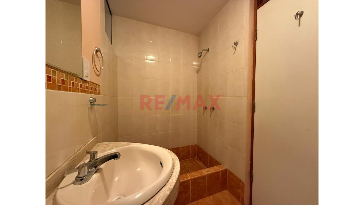 Departamento En Venta Frente A Parque Piedra Santa - 10