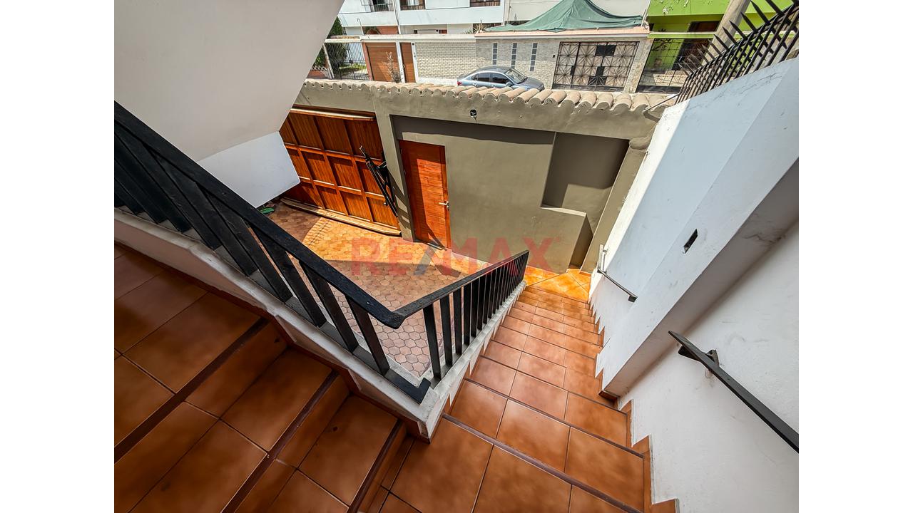 Departamento de 3 dormitorios en Lima, 113 m² — foto 2