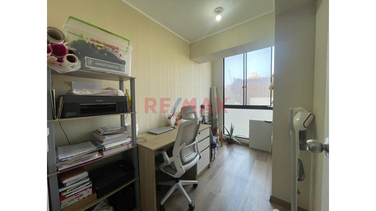 Se Vende Hermoso Dpto Piso 3 Vista Interna - Av. Universitaria Cerca A Plaza San Miguel — foto 15