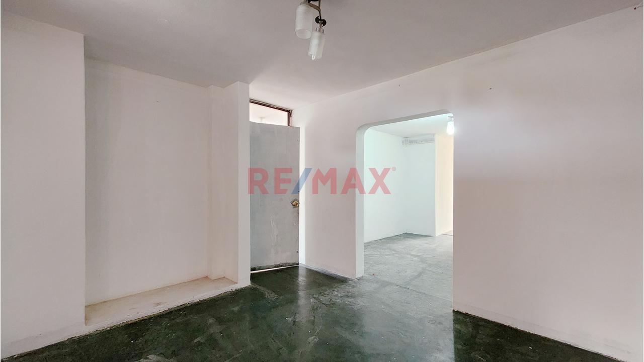 🏡 Se Vende Casa Fte A Parque Con Departamento Independiente En San Miguel🌳 - 7