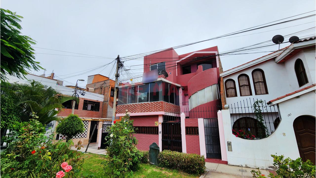 🏡 Se Vende Casa Fte A Parque Con Departamento Independiente En San Miguel🌳 - 1