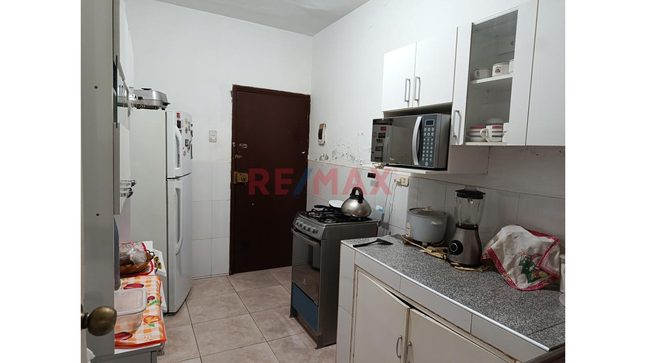 Ocasion Se Vende Primer Piso De Casa En Urbanización Miraflores - 5