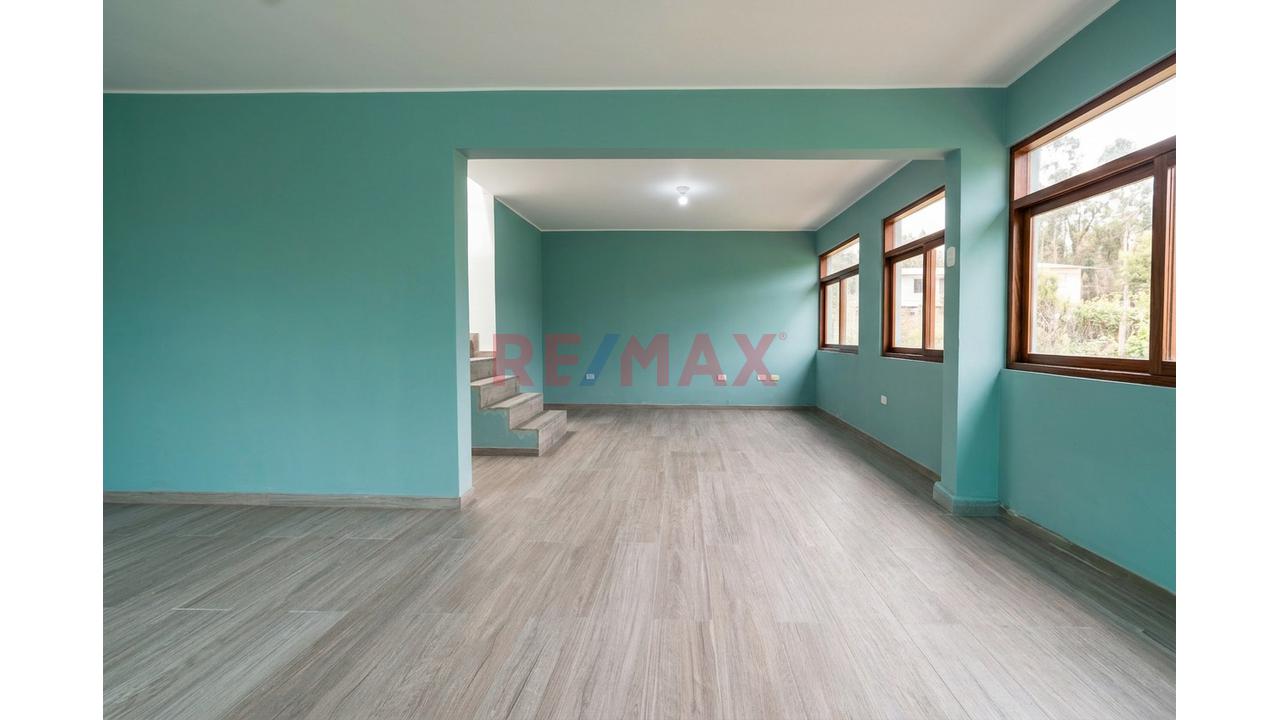 Casa de 4 dormitorios en La Molina, 159 m²