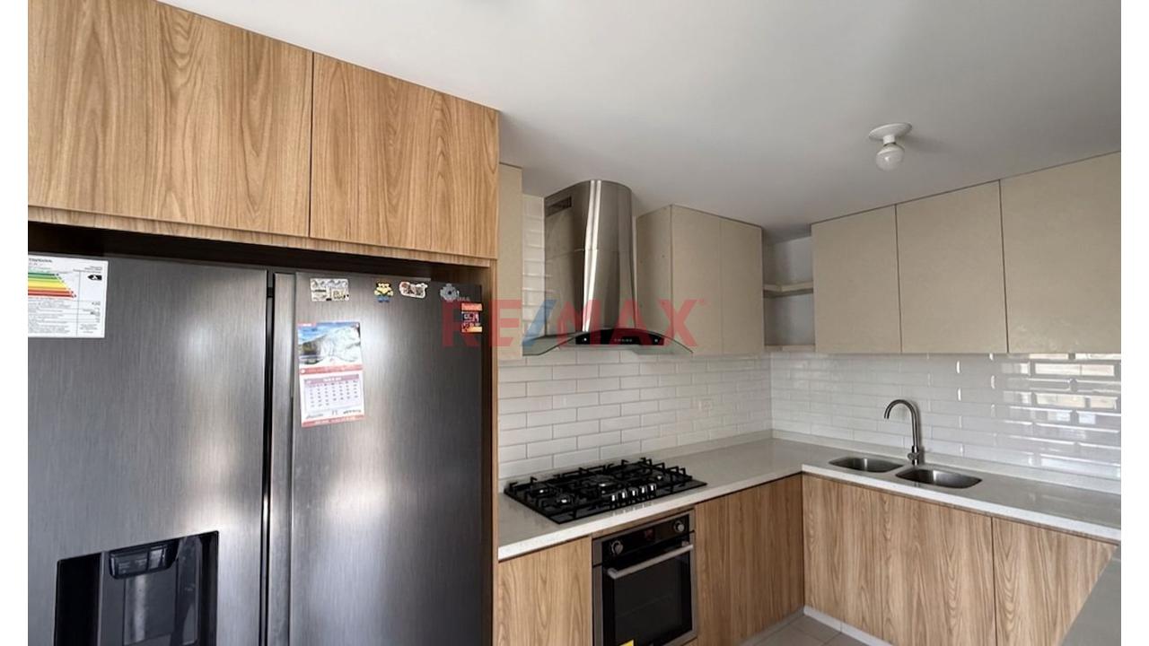 Duplex En Venta En Urb Frente A Parque - 15