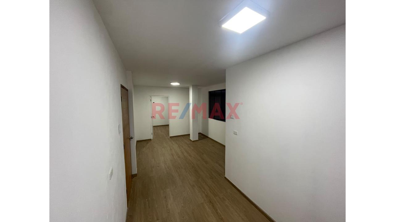 Alquiler De Oficina Céntrica En Cercado De Lima 🏢📍 - 2
