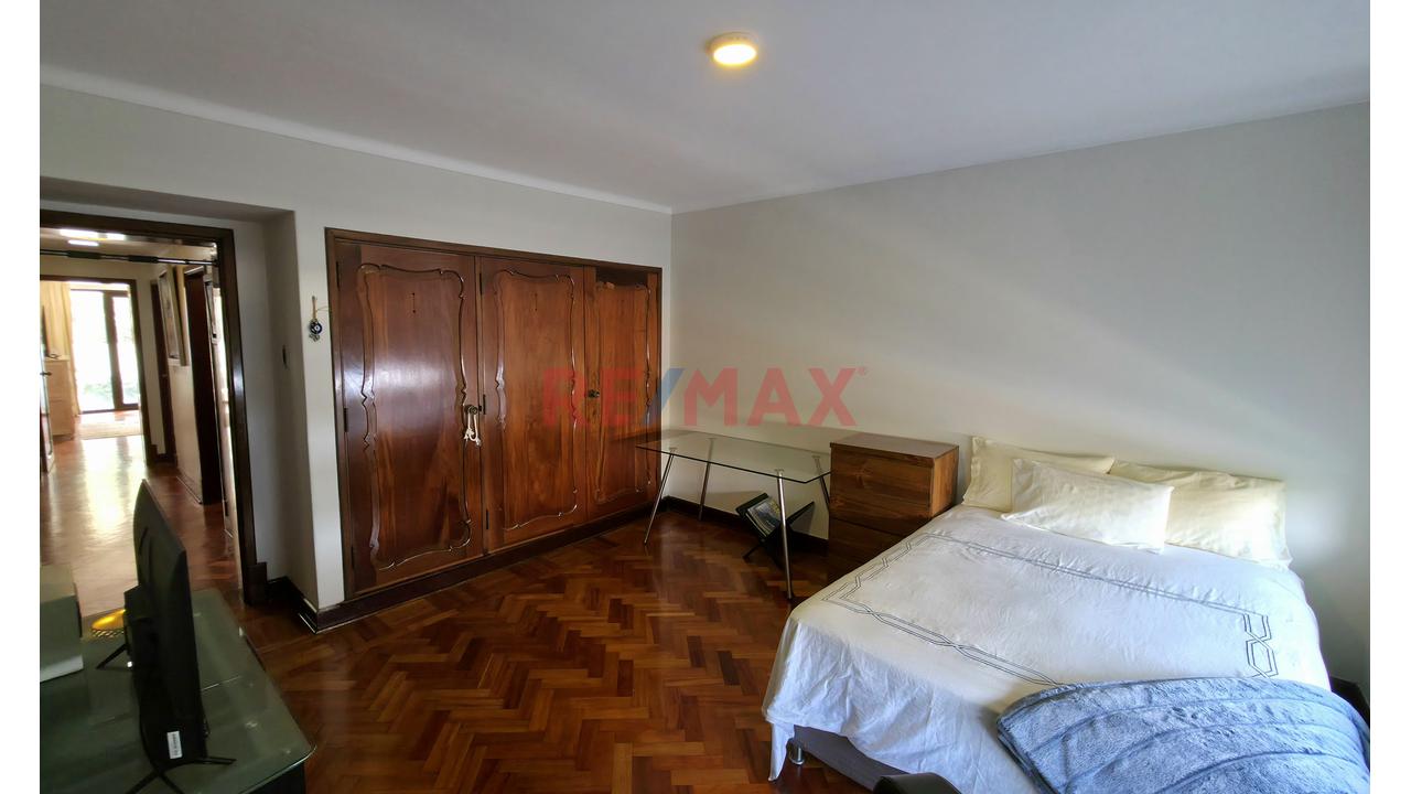 Linda Y Acogedora Casa En Urbanizacion El Rosedal Miraflores — foto 12