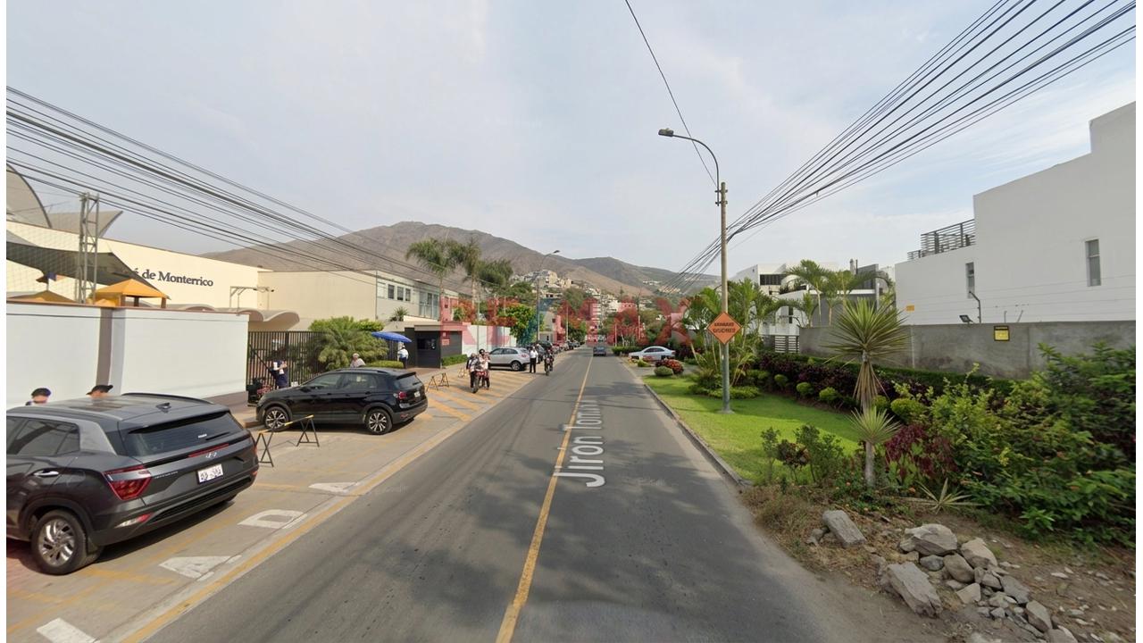 Espectacular Terreno Comercial ubicado en Santiago De Surco Espectacular Terreno Comercial ubicado en Santiago De Surco